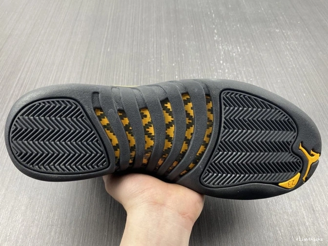 CT8013-071 Jordan Air 12 Taxi Black 0912